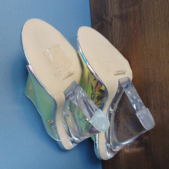 Akira iridescent  wedges - Picture 11 of 12
